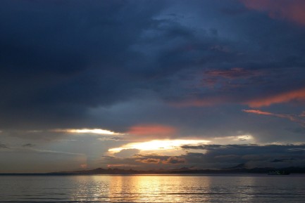 sunset-and-sea-suva